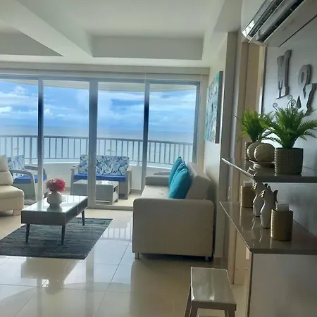 Apto 2302 Frente Al Mar- Edificio Palmetto, Piso 23 Apartamento *