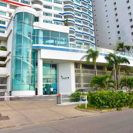 Apto 2302 Frente Al Mar- Edificio Palmetto, Piso 23 Apartamento *