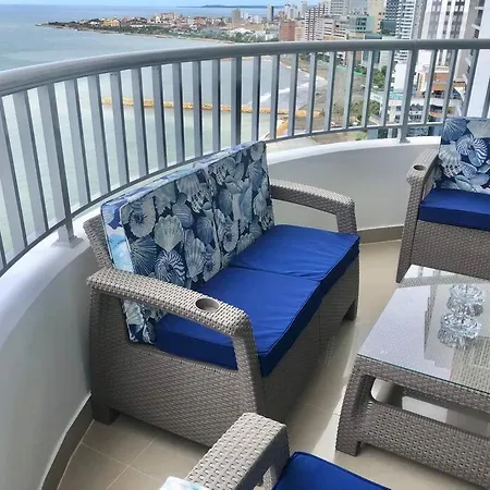 Apto 2302 Frente Al Mar- Edificio Palmetto, Piso 23