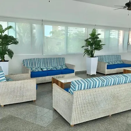 Apartment Apto 2302 Frente Al Mar- Edificio Palmetto, Piso 23